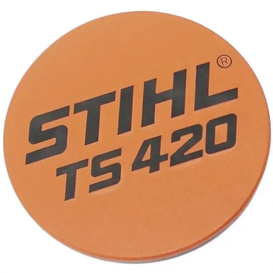 Tabliczka z typem urządzenia przecinarki STIHL TS 420