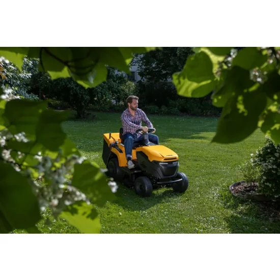 StigaTraktor akumulatorowy Estate 384e