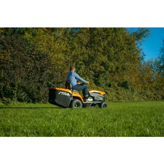 StigaTraktor akumulatorowy Estate 384e