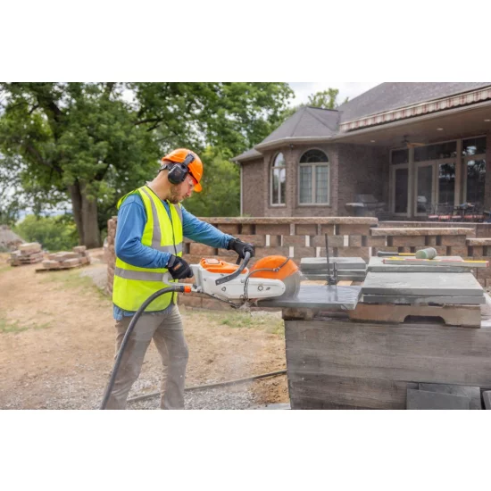 Stihl  Przecinarka akumulatorowa TSA 300 NR. TA020116604