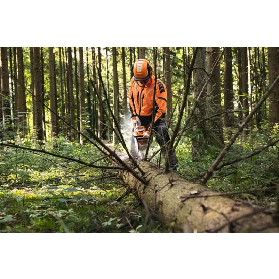 STIHL  MSA 300 C-O, zestaw z 2 x AP 500 S Nr art. MA022000129