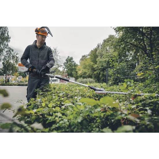 Stihl  KMA 135 R, bez akumulatora i ładowarki Nr art. FA020116811