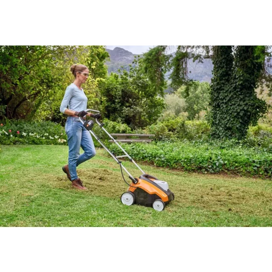 Stihl RLA 240 wertykulator akumulatorowy