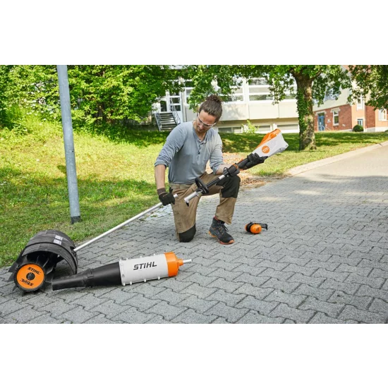 Stihl  KMA 135 R, bez akumulatora i ładowarki Nr art. FA020116811